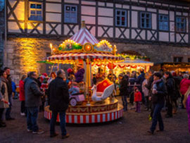 Weihnachtsmarkt auf der Burg Weißensee