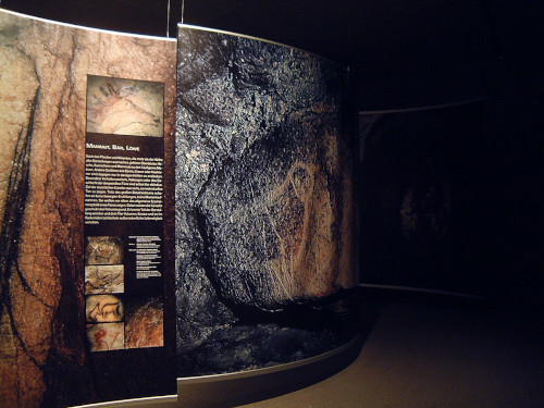 Bilder im Dunkeln – Eiszeitliche Höhlenkunst