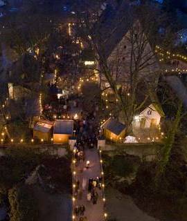 Weihnachtsmarkt auf Burg Pappenheim