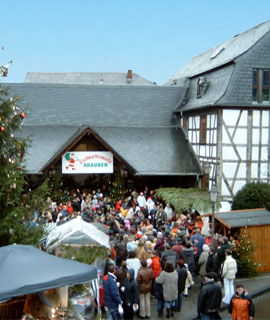 Weihnachten 2004 - Weihnachtsmarkt in Rhaunen