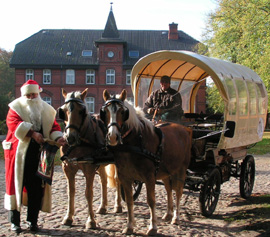 Weihnachten 2005 - Weihnachtsmarkt Traventhal