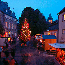 Weihnachten 2005 - Weihnachtsmarkt auf Schloss Hohenlimburg