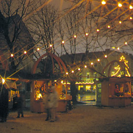 Weihnachtsmarkt im Stadtpark Oberndorf