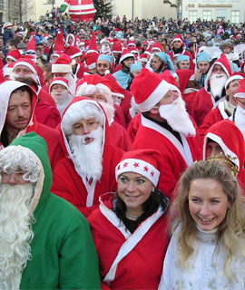 Weihnachten 2004 - Weihnachtsmännertreffen in Auerbach