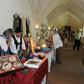 Kunsthandwerkausstellung im Kloster Benediktbeuern