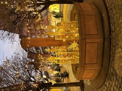 Adventszauber am Marktbrunnen