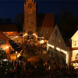 Weihnachtsmarkt auf Schloss Liebenberg