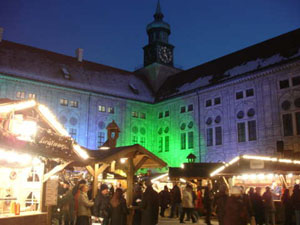 Weihnachtsmarkt in der Residenz München
